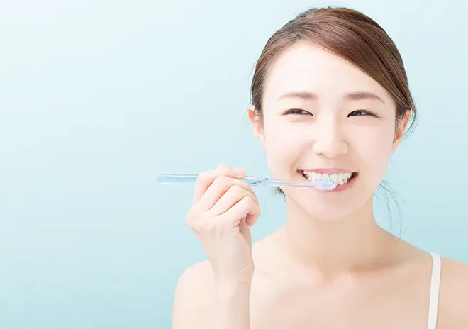ブラッシング（歯磨き）時に確認しやすい